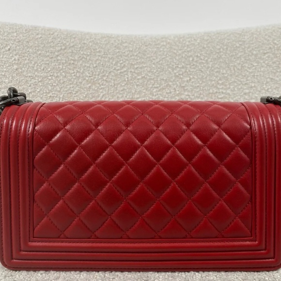 Pre-Owned Authentic Chanel Boy Bag Red Lambskin Old Medium - Picture 3 of 16